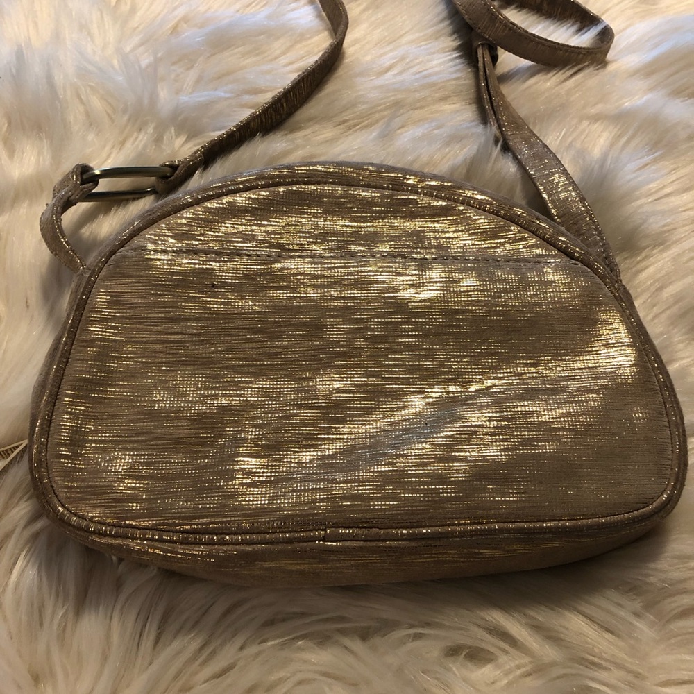 Hobo International gold metallic leather crossbody purse - Picture 3 of 12